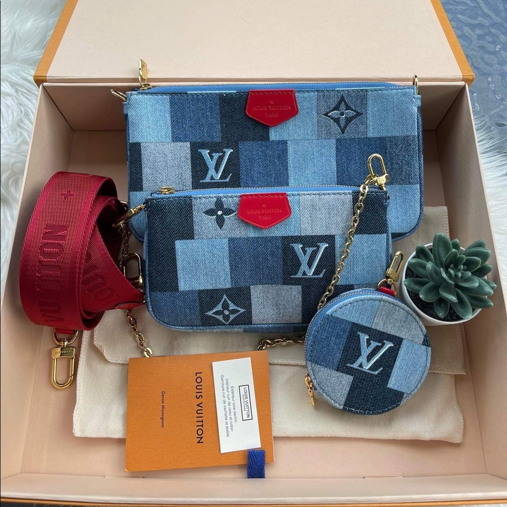 Louis VUITTON Blue Monogram Denim Patchwork Multi-Pochette Accessoires